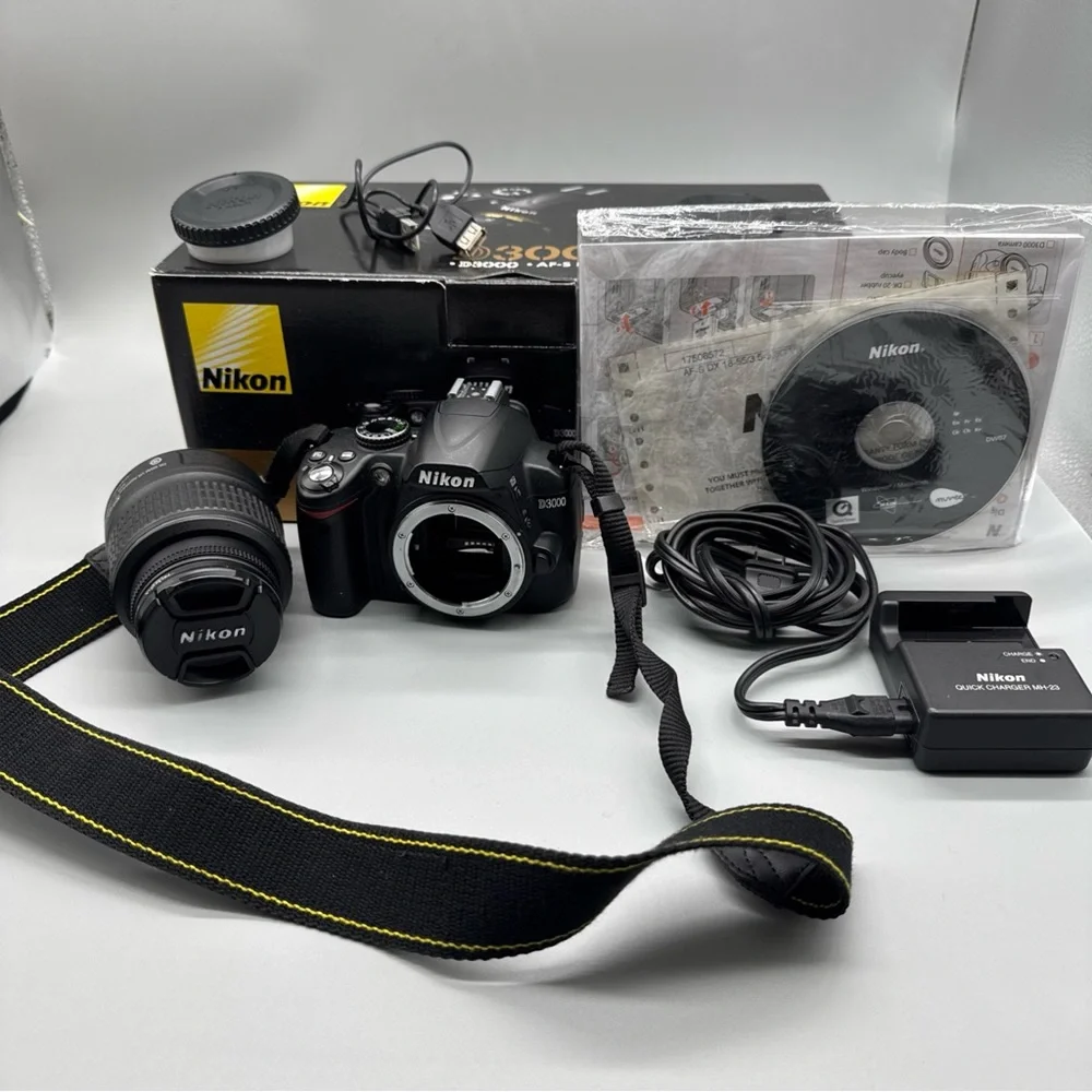 Nikon D3000 10.2MP Digital SLR Camera w/18-55mm f/3.5-5.6G Zoom Lens
